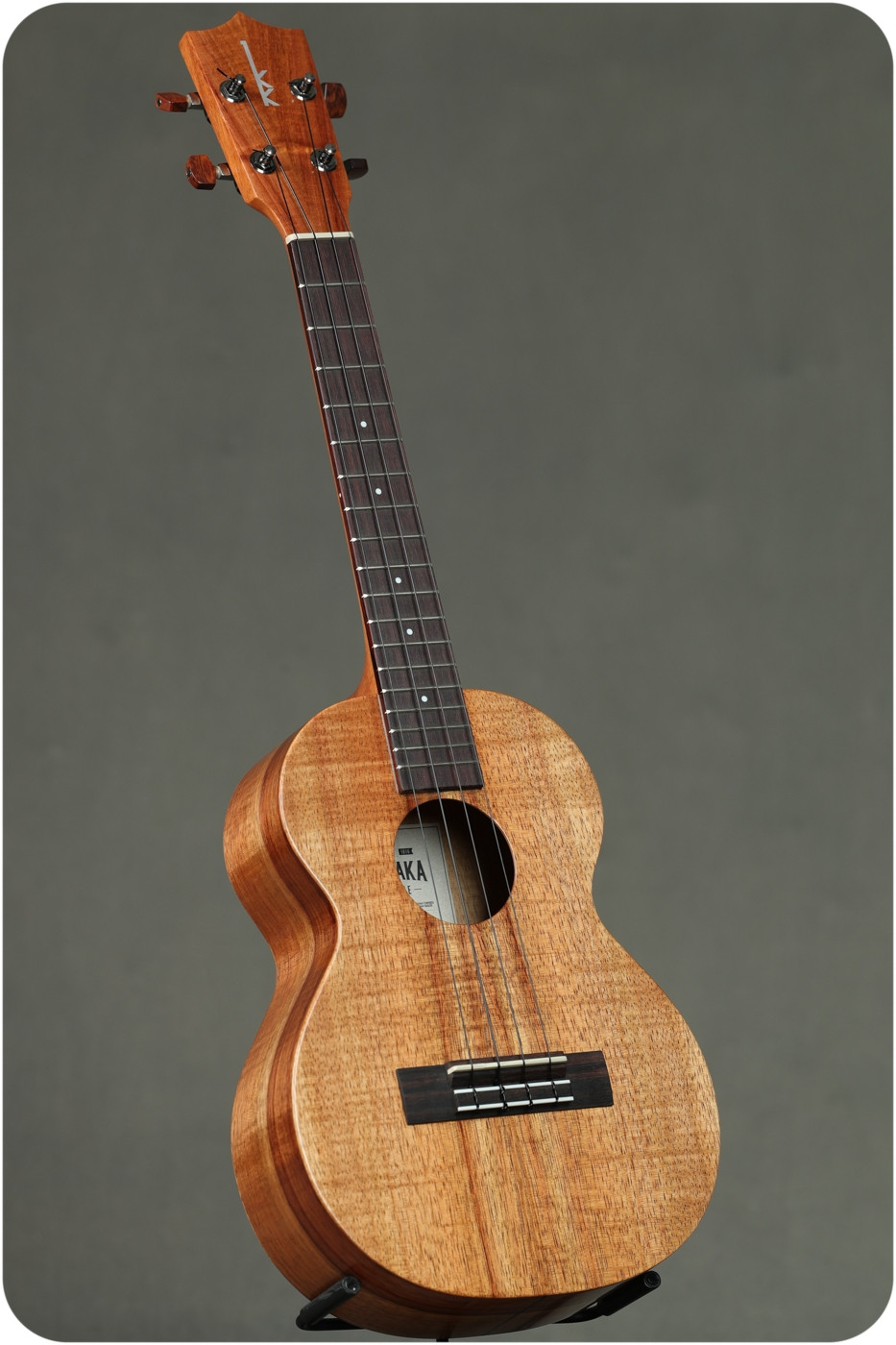 The Ukulele Site  kamaka-hf-3-tenor-ukulele