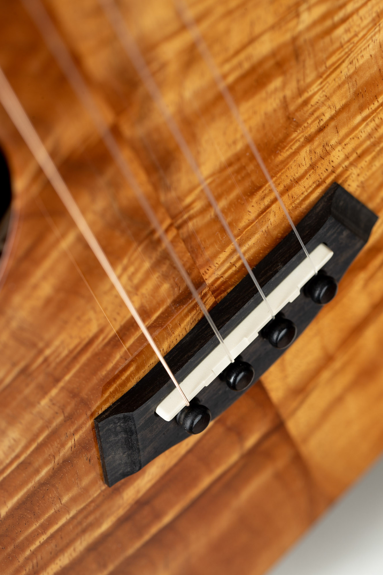 Review: Kanile'a DK-T Premium Tenor's Distinctive Features and First-Rate  Woods Make for a Special Uke