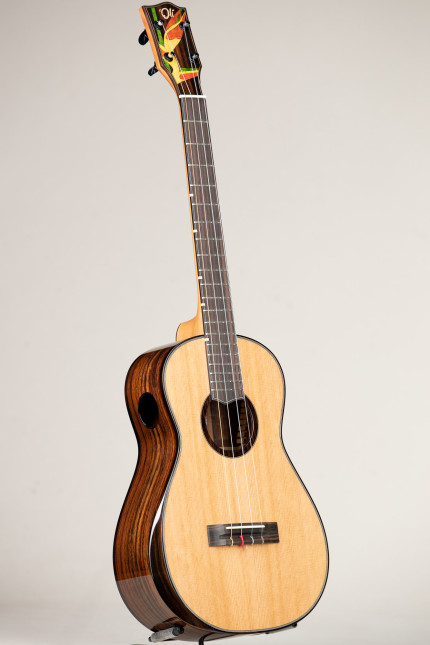 'Oli Cedar Rosewood Baritone (L2-BCR Macaw Flower 517)