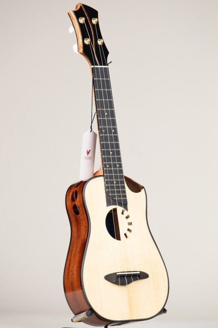 Rebel Spruce Mahogany Concert (Neri 2427)